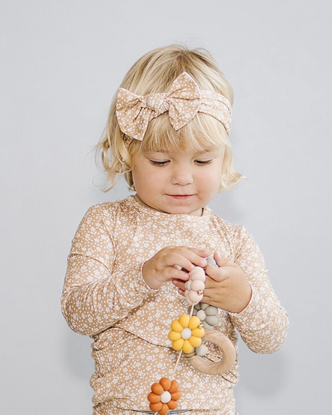 Bamboo Two Piece Set | Neutral Garden - HoneyBug