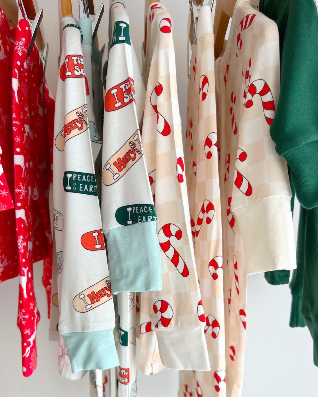 Bamboo Two Piece Set | Jolly Skateboard - HoneyBug