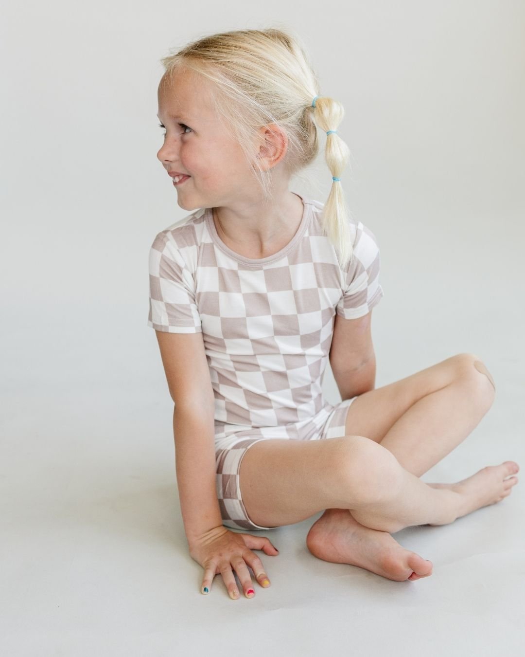 Bamboo Two Piece Shorts Set | Latte Checkered - HoneyBug