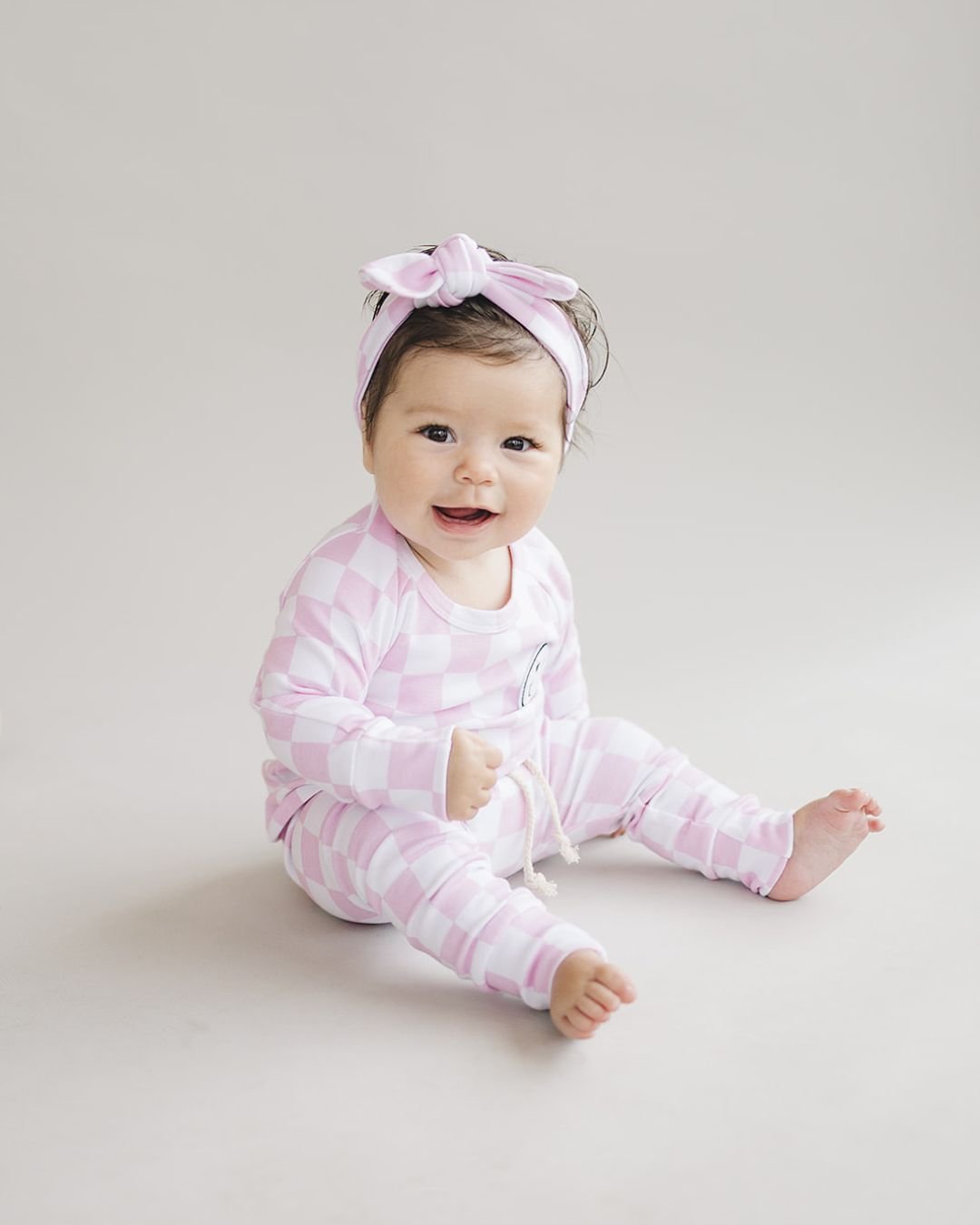 Checkered Smiley Lounge Set | Pink - HoneyBug