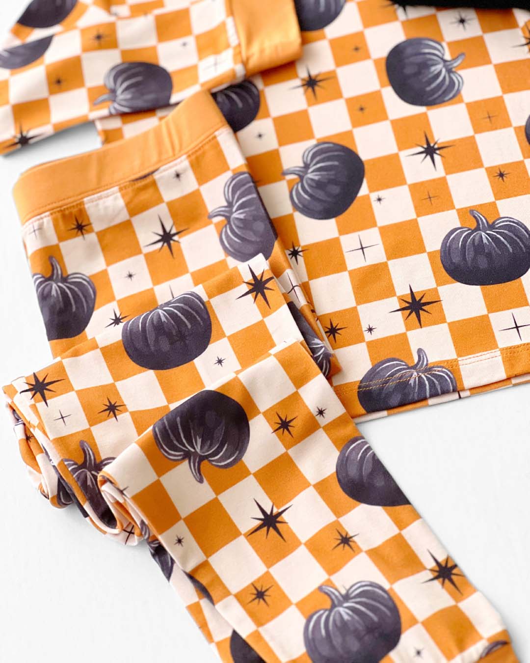 Bamboo Two Piece Set | Checkered Pumpkin - HoneyBug