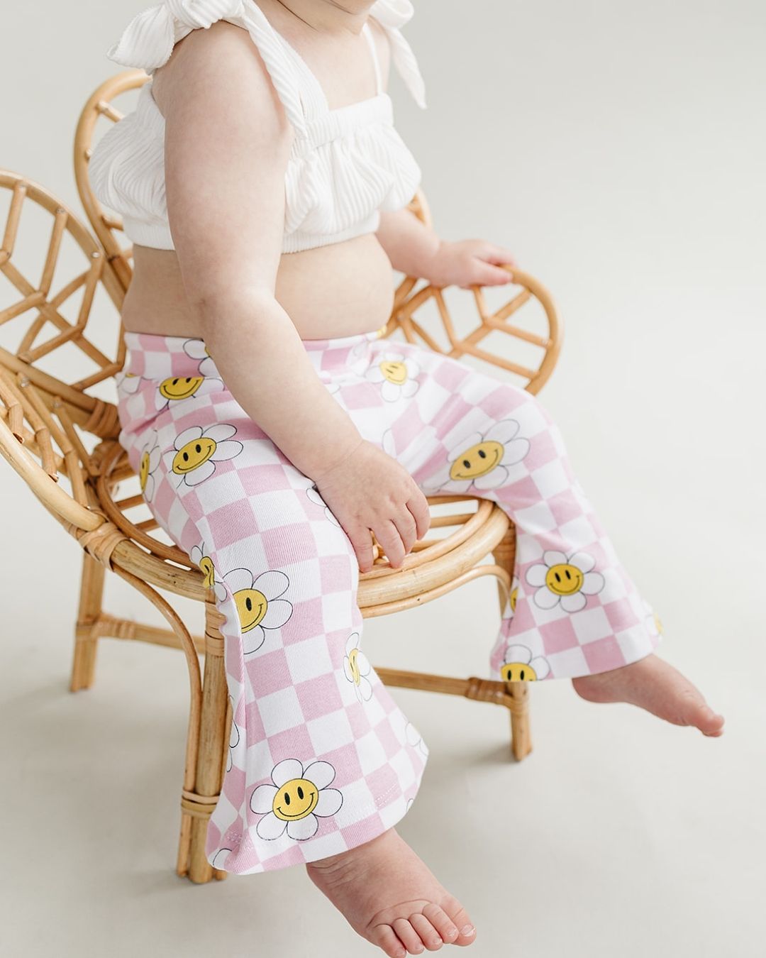Flare Set | Smiley Daisy - HoneyBug