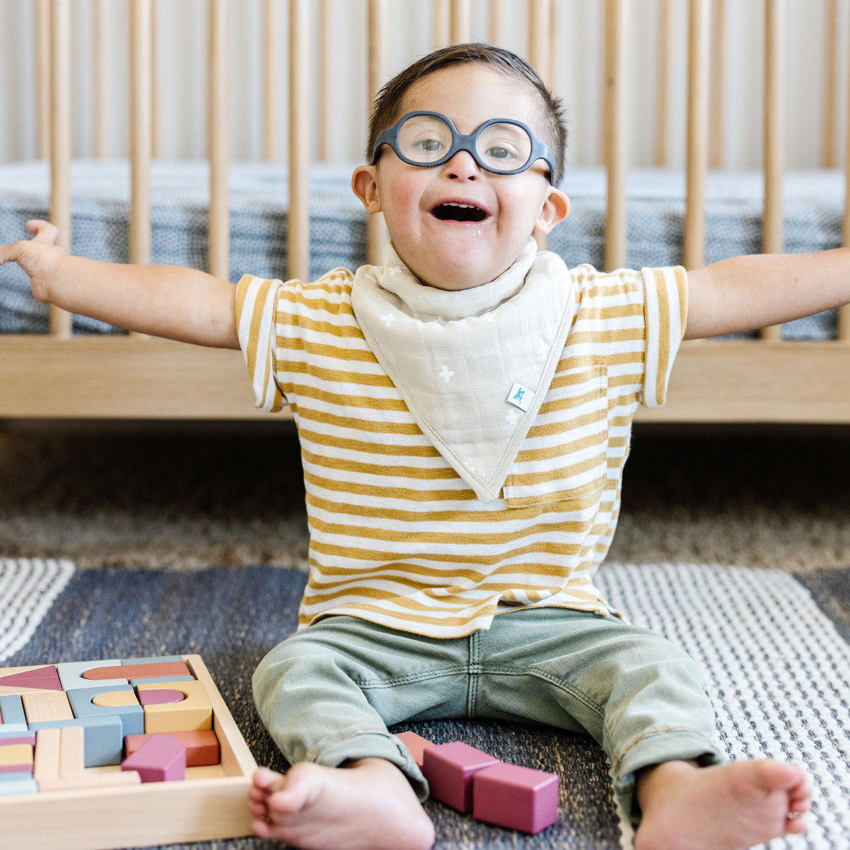 Cotton Muslin + Fleece Bandana Bib 4 Pack - Taupe Cross - HoneyBug