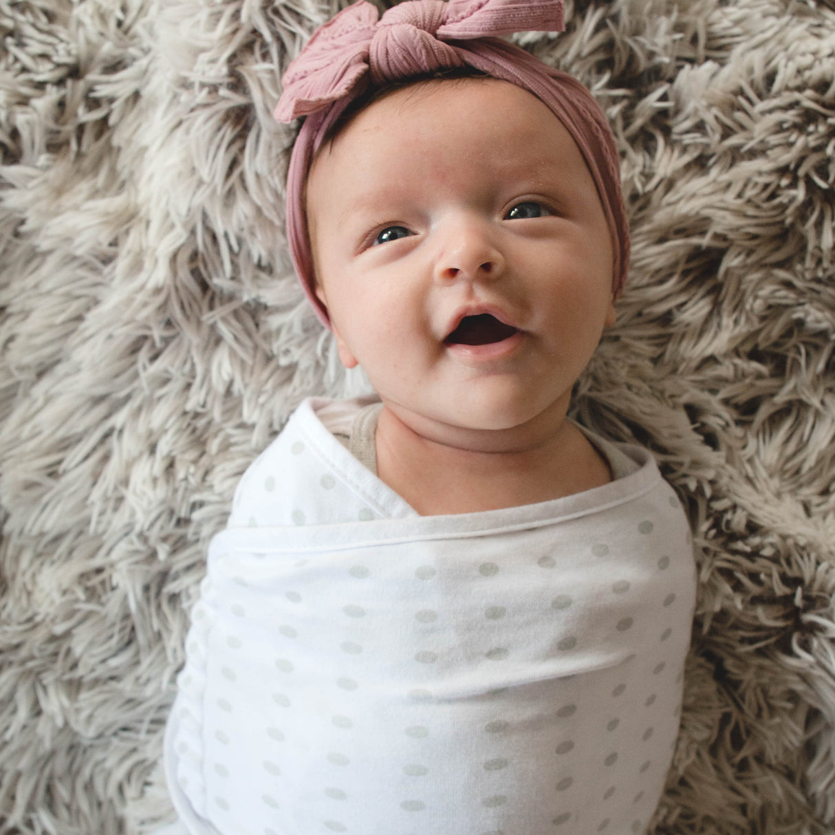 Adjustable Swaddle Blanket - HoneyBug