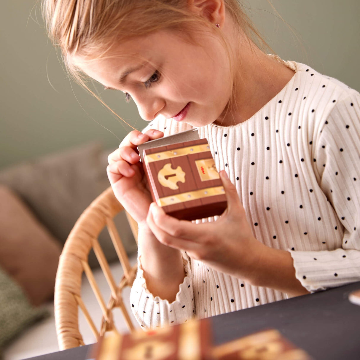 Capt'n Pepe: Treasure Ahoy! Board Game - HoneyBug