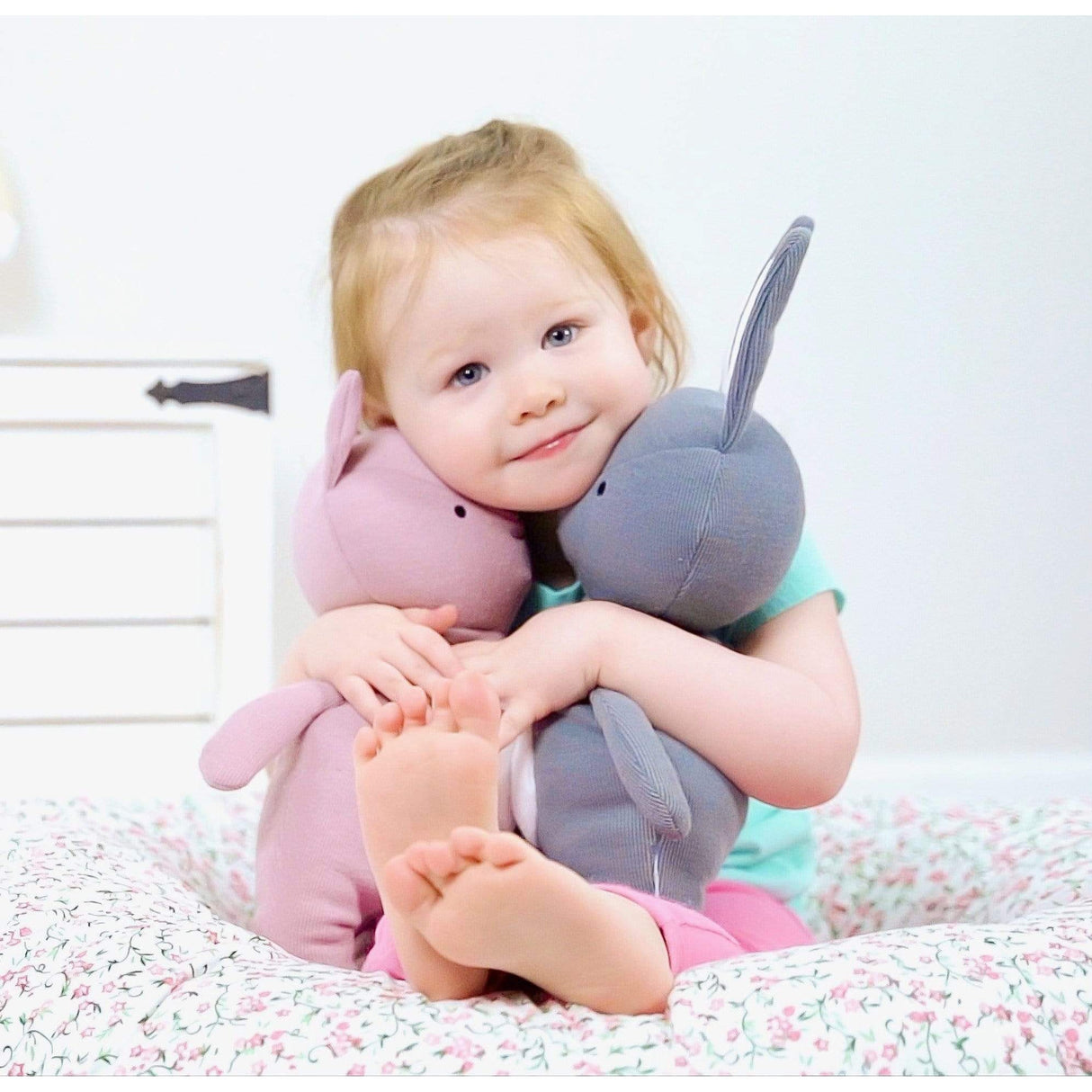 Pig Knit Plush - HoneyBug