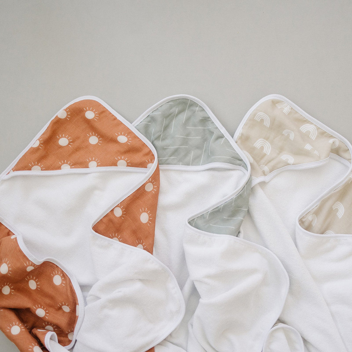 Desert Sage Muslin Hooded Towel - HoneyBug