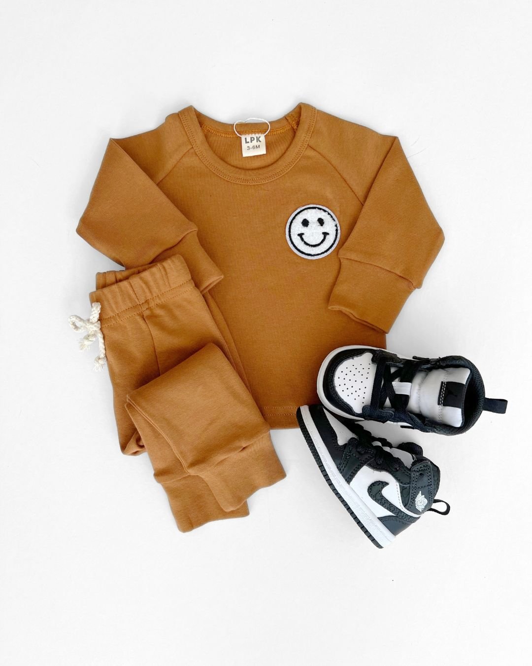 Lounge Set | Smiley Brown - HoneyBug