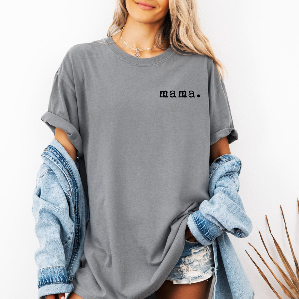 Mama T-shirt | Adult Short Sleeve Tee - HoneyBug