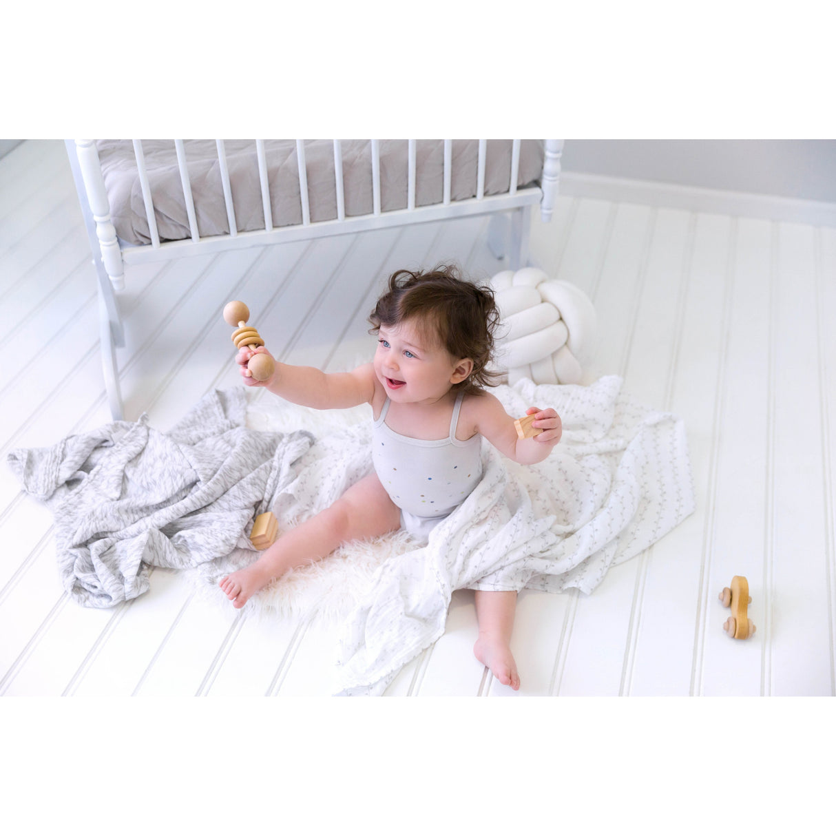 3 Pack Cotton Muslin Swaddle Blanket - Classic Grey - HoneyBug