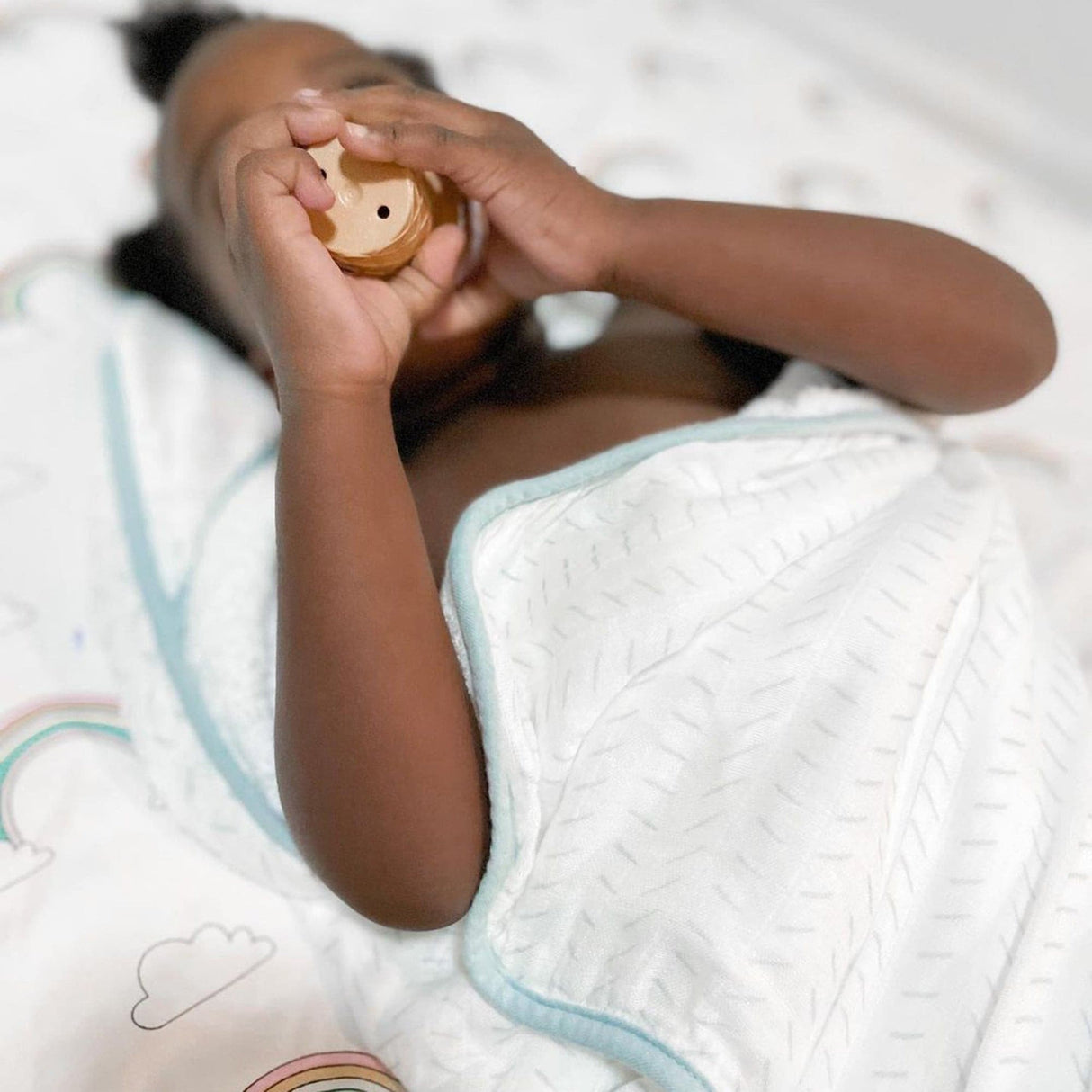 Sage Dash Hooded Towel Set - HoneyBug