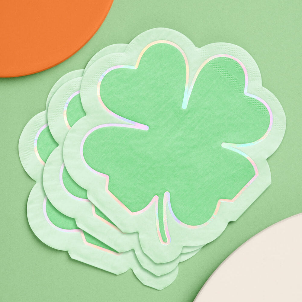 Shamrock Napkins - 25 paper napkins