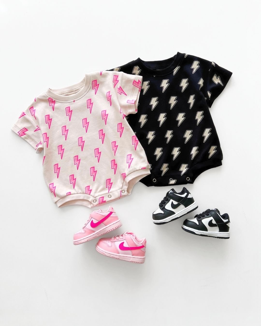 Short Sleeve Bubble Romper | Black Bolts - HoneyBug