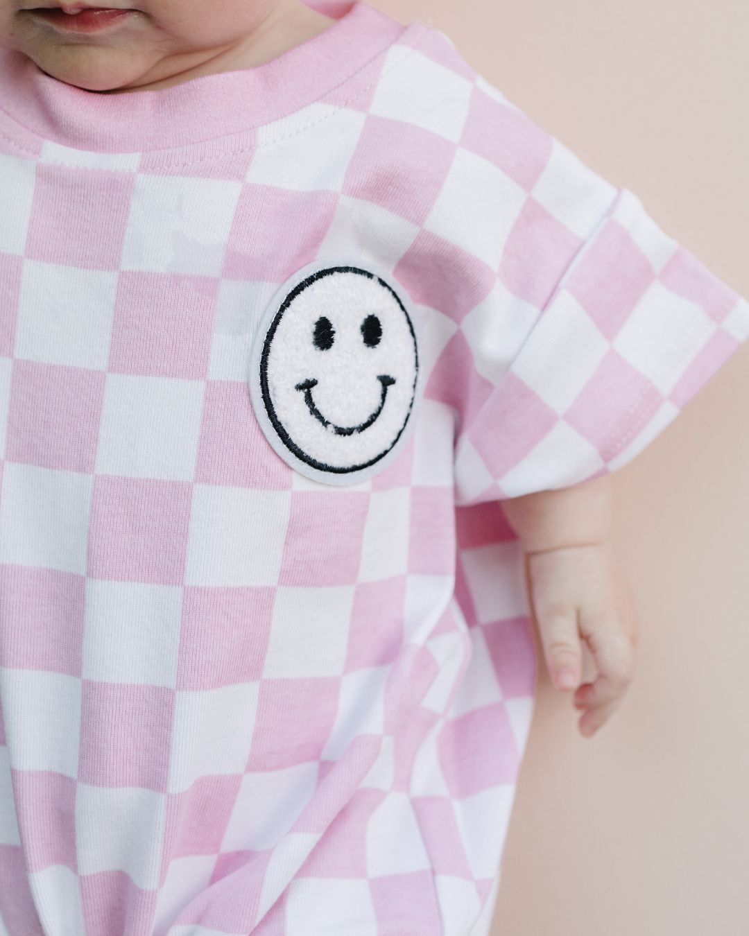 Short Sleeve Bubble Romper | Checkered Smiley Pink - HoneyBug
