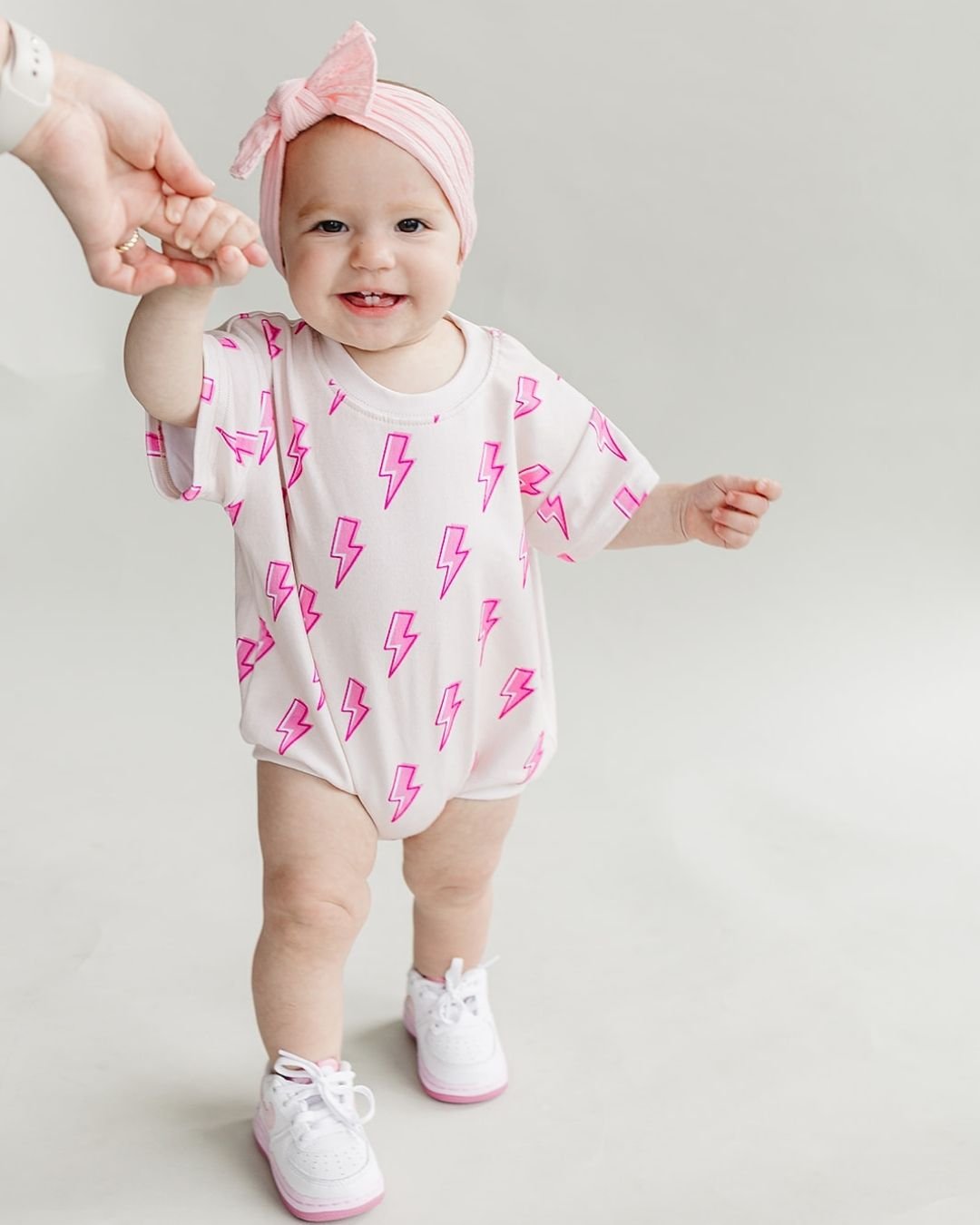 Short Sleeve Bubble Romper | Pink Bolts - HoneyBug