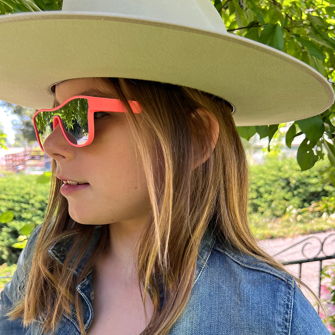 Weird Science Shield | Giant - HoneyBug