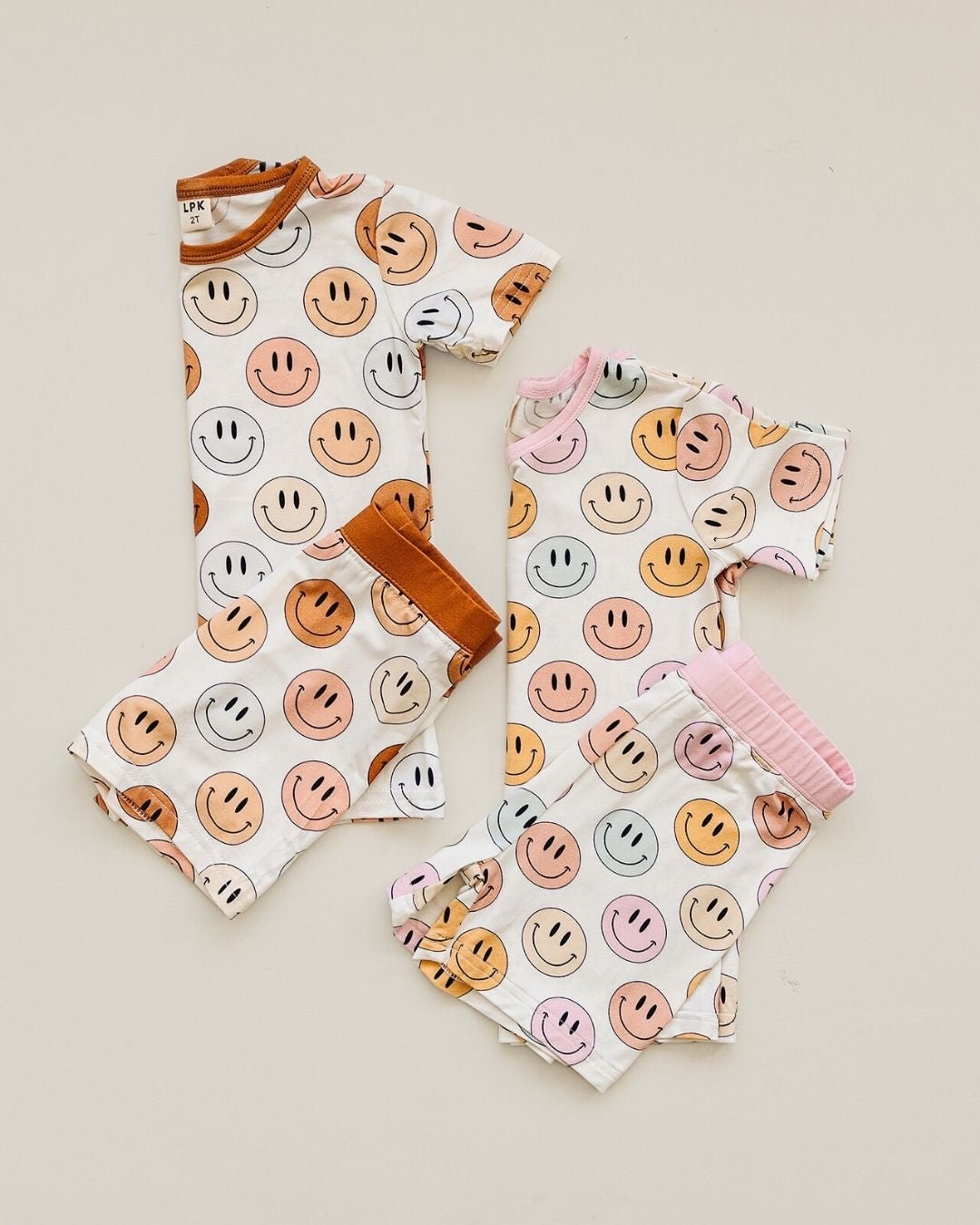 Smiley Bamboo Two Piece Shorts Set | Copper - HoneyBug