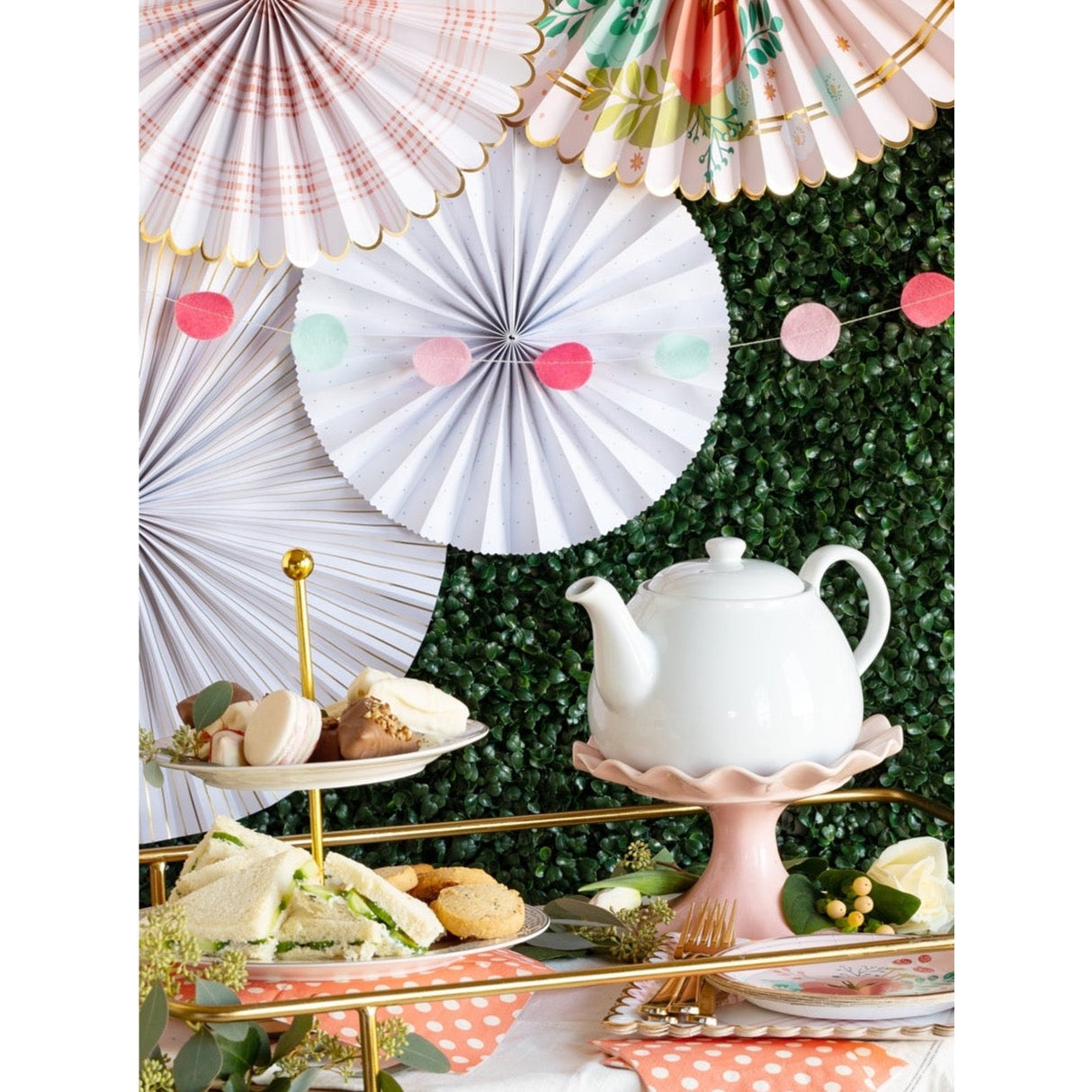 Spring Garden Party Felt Circle Banner - HoneyBug