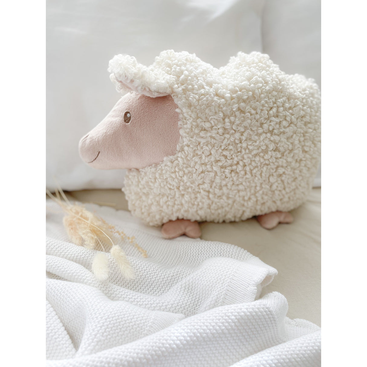 Lamb Accent Decor - HoneyBug