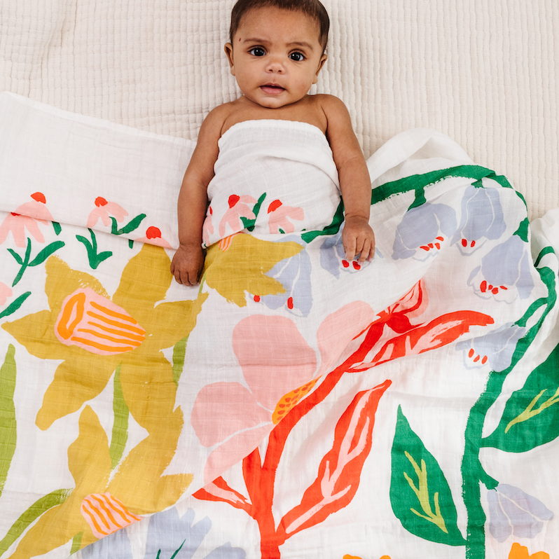 Cottage Garden Swaddle - HoneyBug