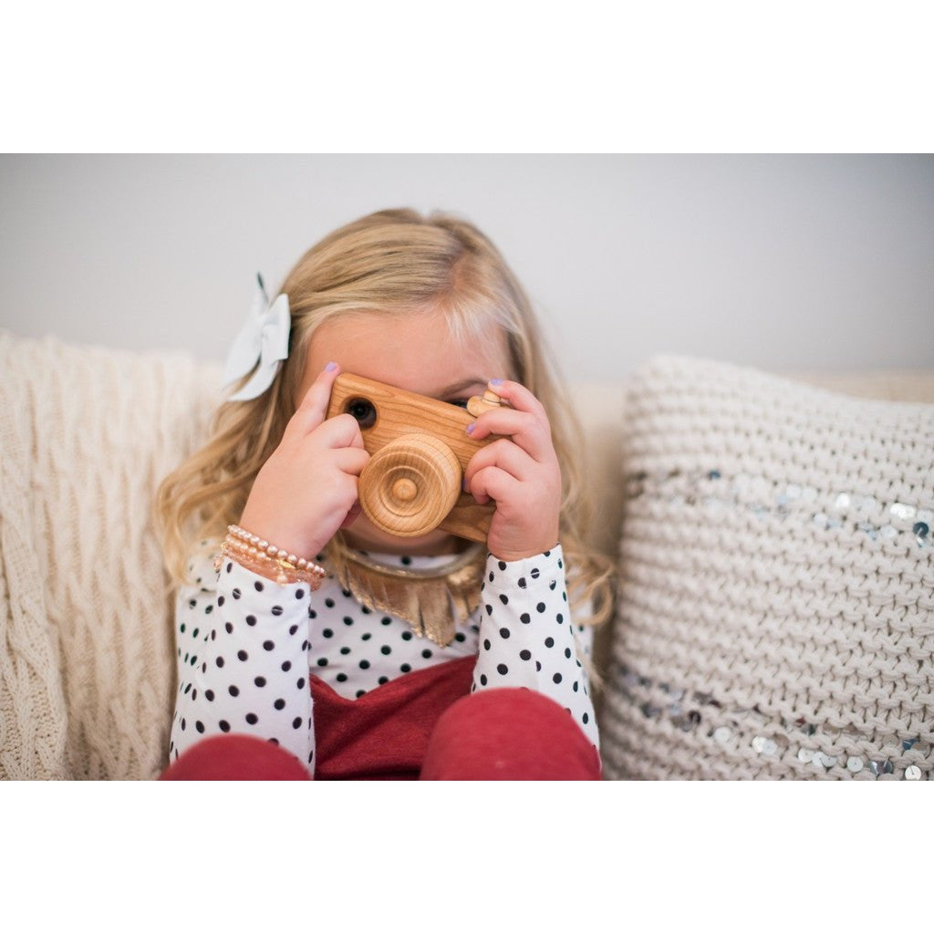 Wooden Toy Camera - HoneyBug