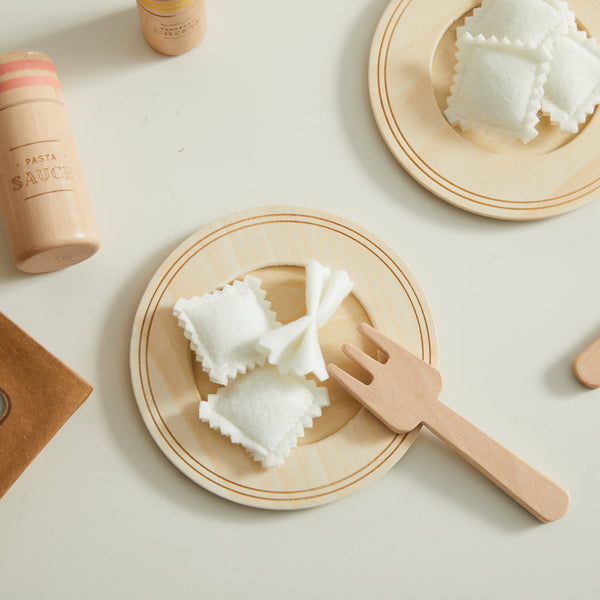 Table it Pasta Set by Wonder and Wise - HoneyBug 