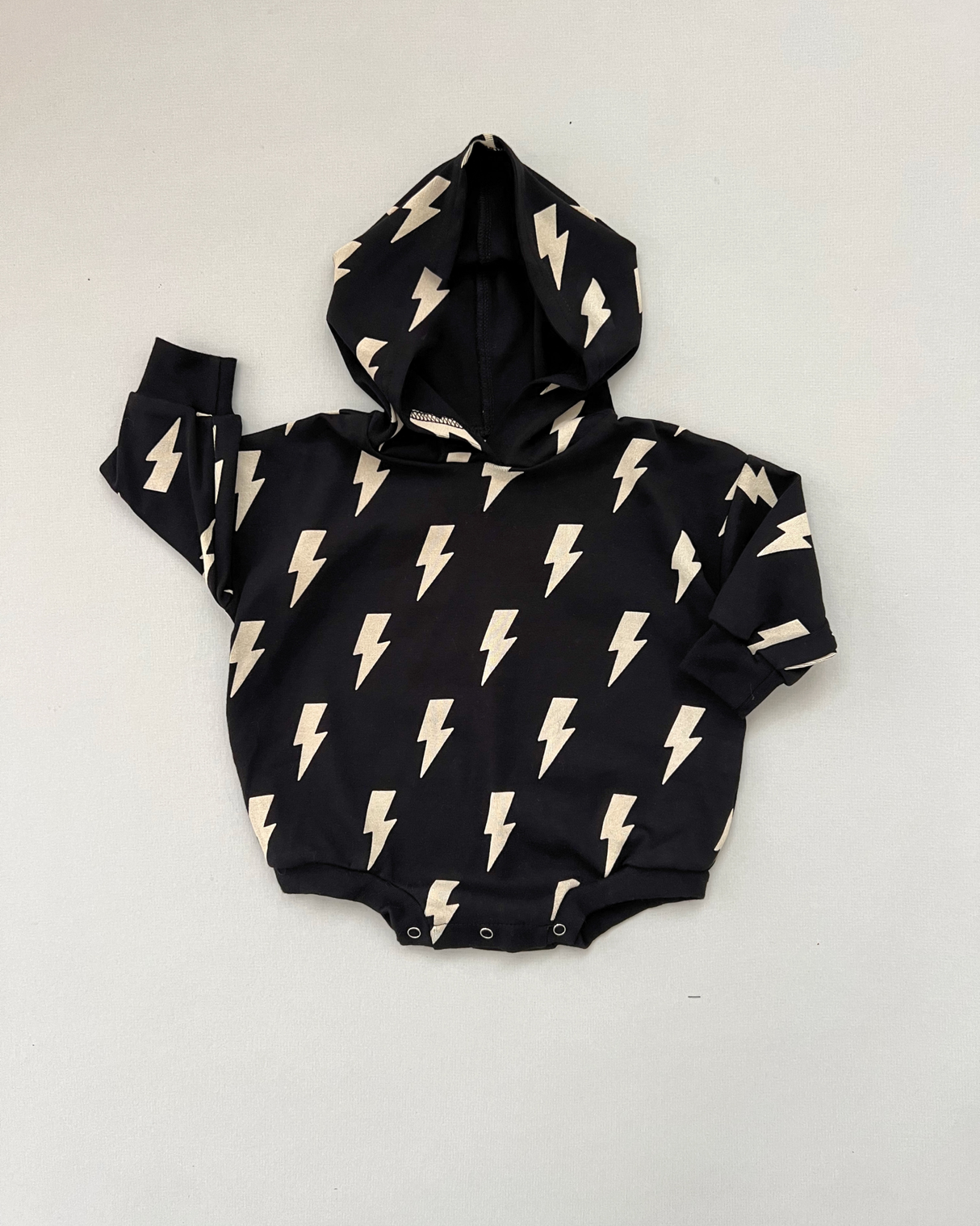 Hooded Bubble Romper  |  Black Bolts - HoneyBug 