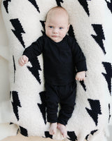 Lightning Bolt Fuzzy Blanket | Black - HoneyBug 