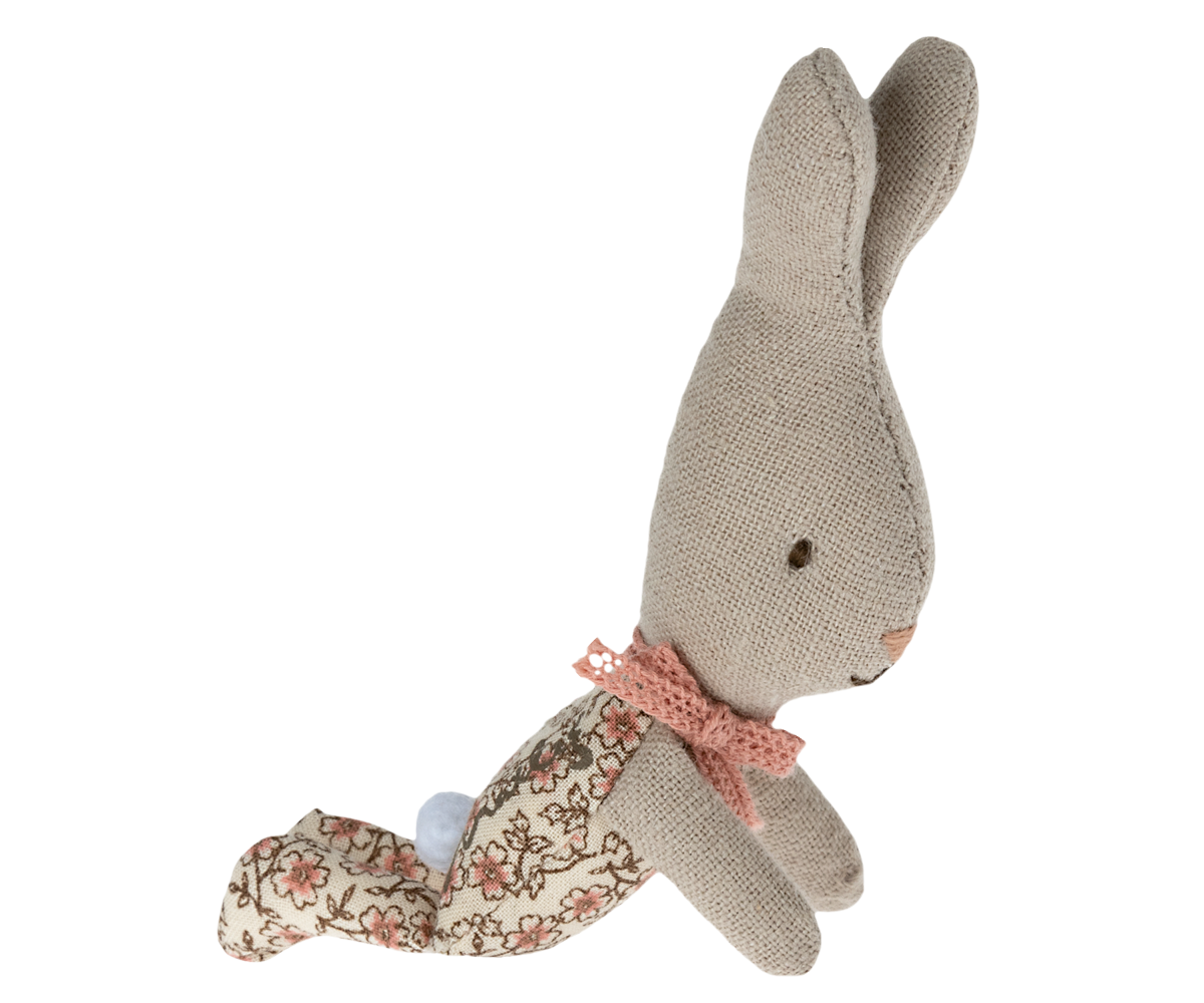 My Rabbit - Rose - HoneyBug 