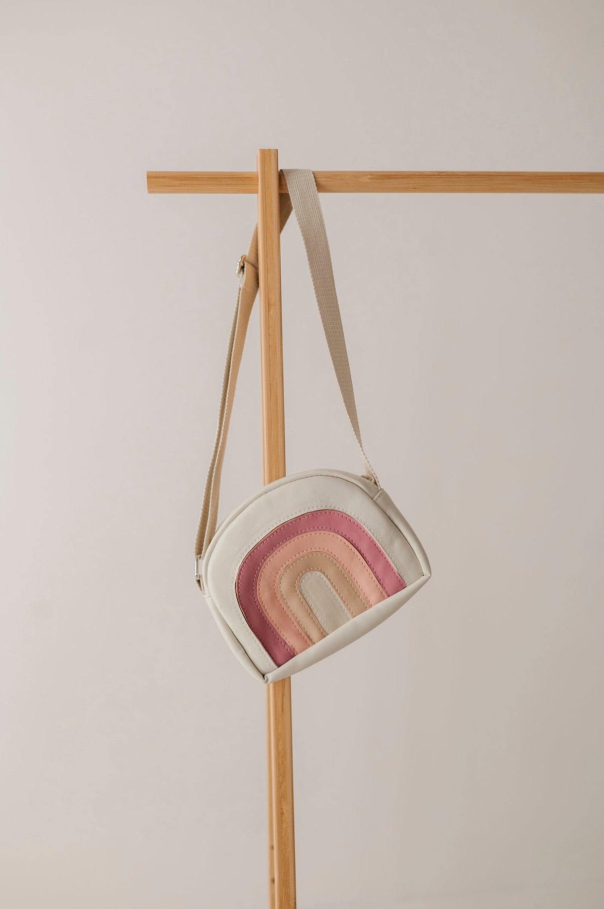 Rainbow Purse - HoneyBug 