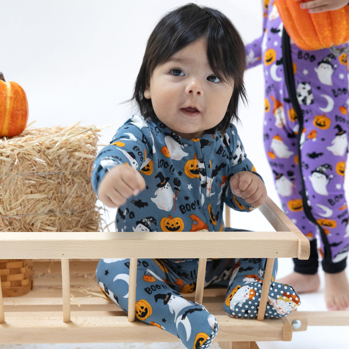 2 Way Zipper Footie - Costumed Ghosts - Glow in the Dark - HoneyBug 