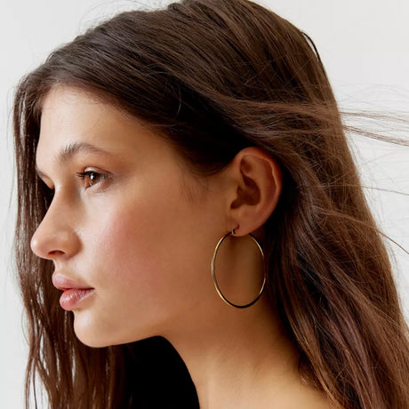 Laurette Large Hoop Earring - HoneyBug 