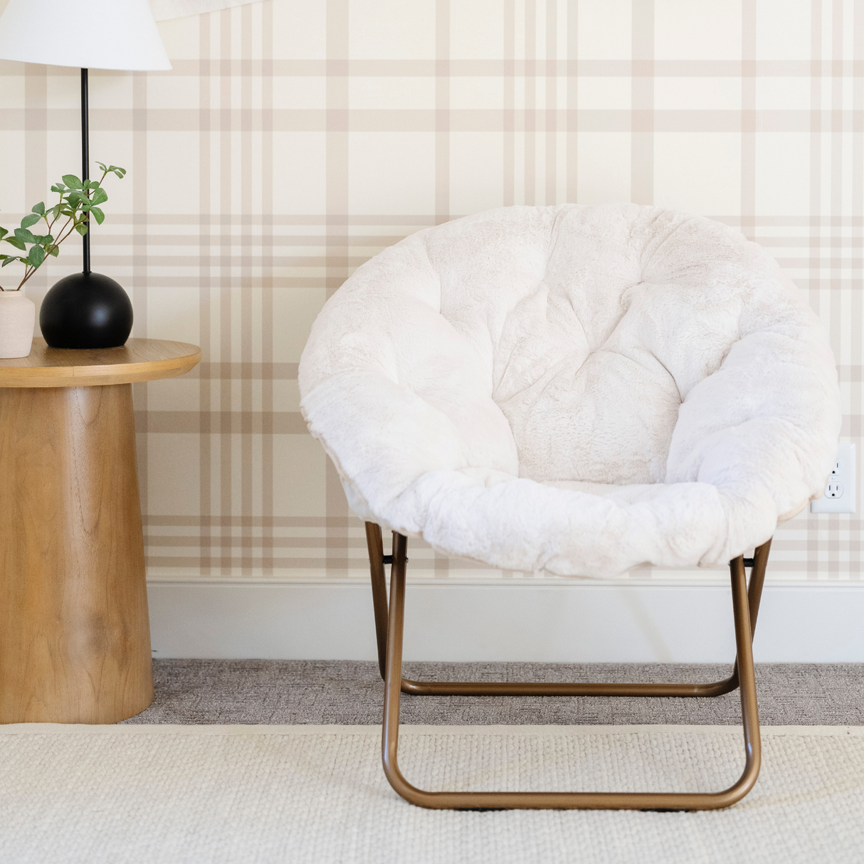 SAUCER CHAIR