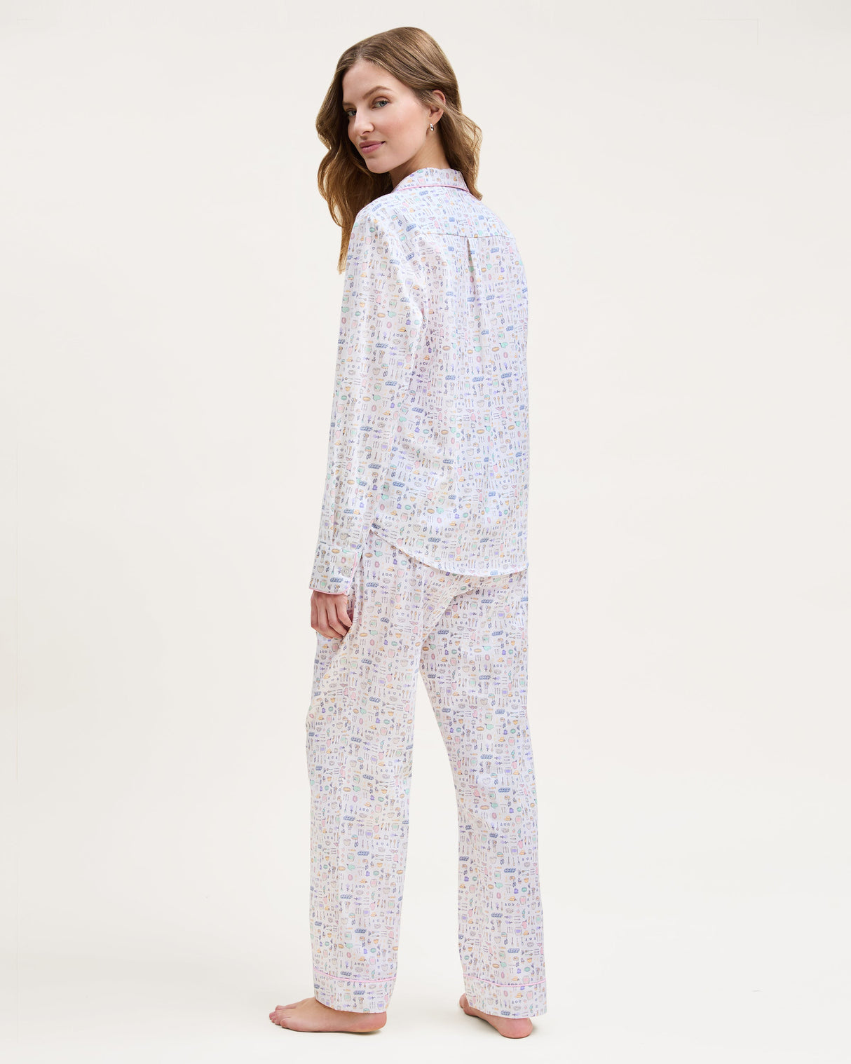 Women's Twill Pajama Set in Baking Spirits Bright - HoneyBug 