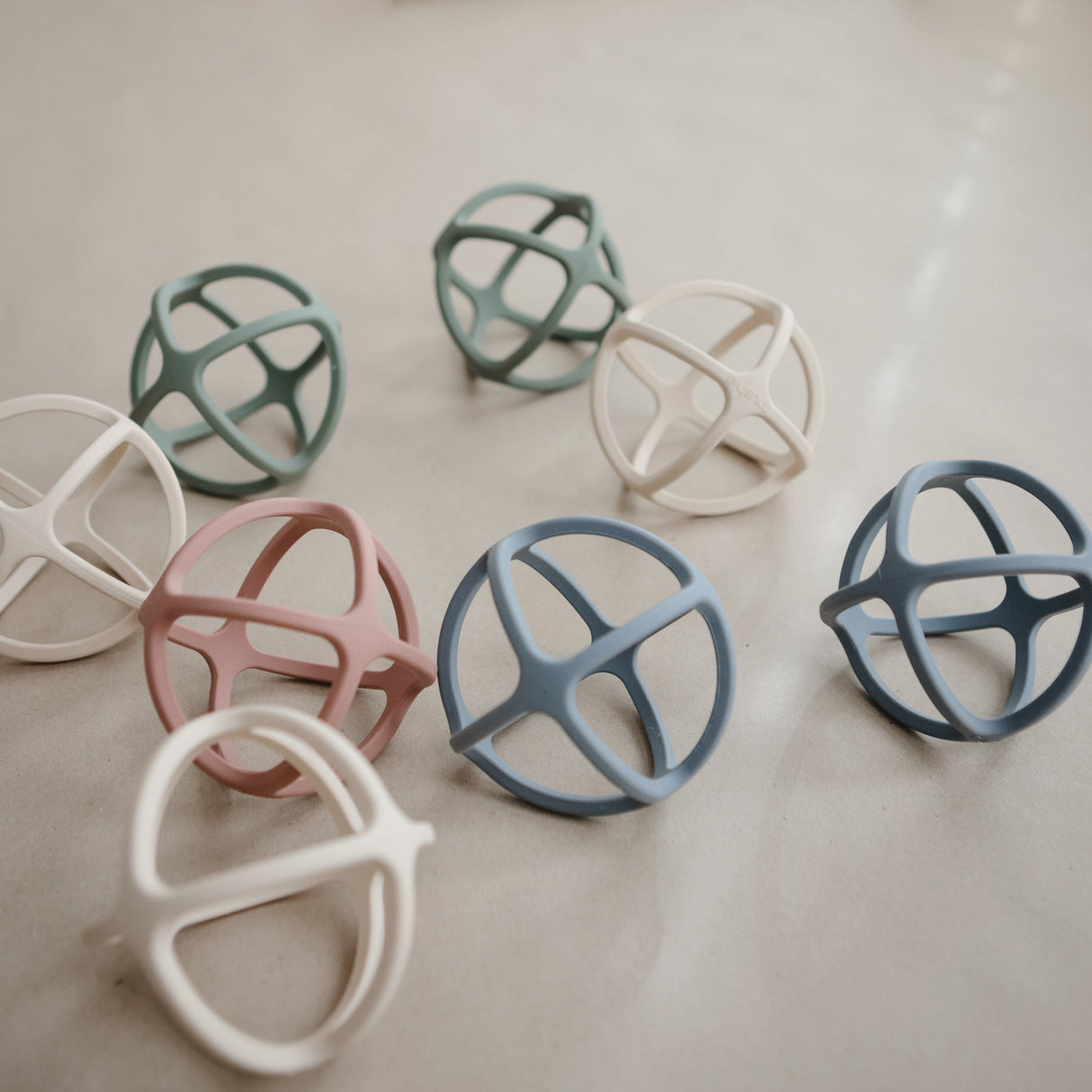 Ball Teether - HoneyBug 