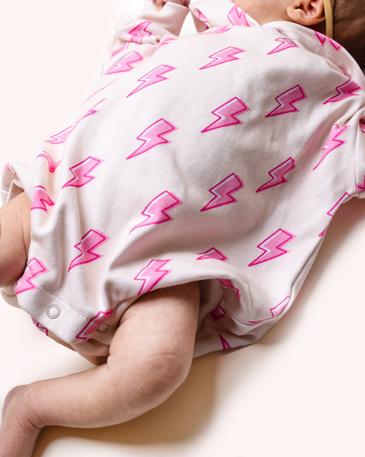 Hooded Bubble Romper | Pink Bolts - HoneyBug 