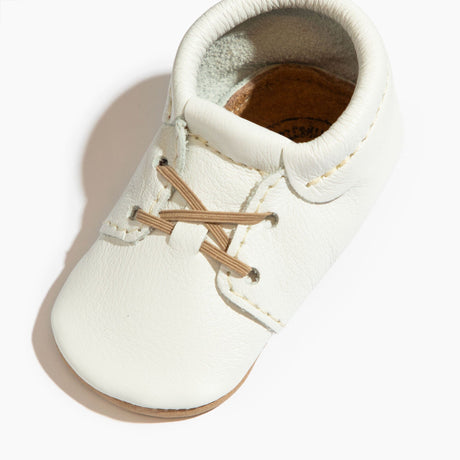 Toasted Bright White Oxford Baby Shoe - HoneyBug 