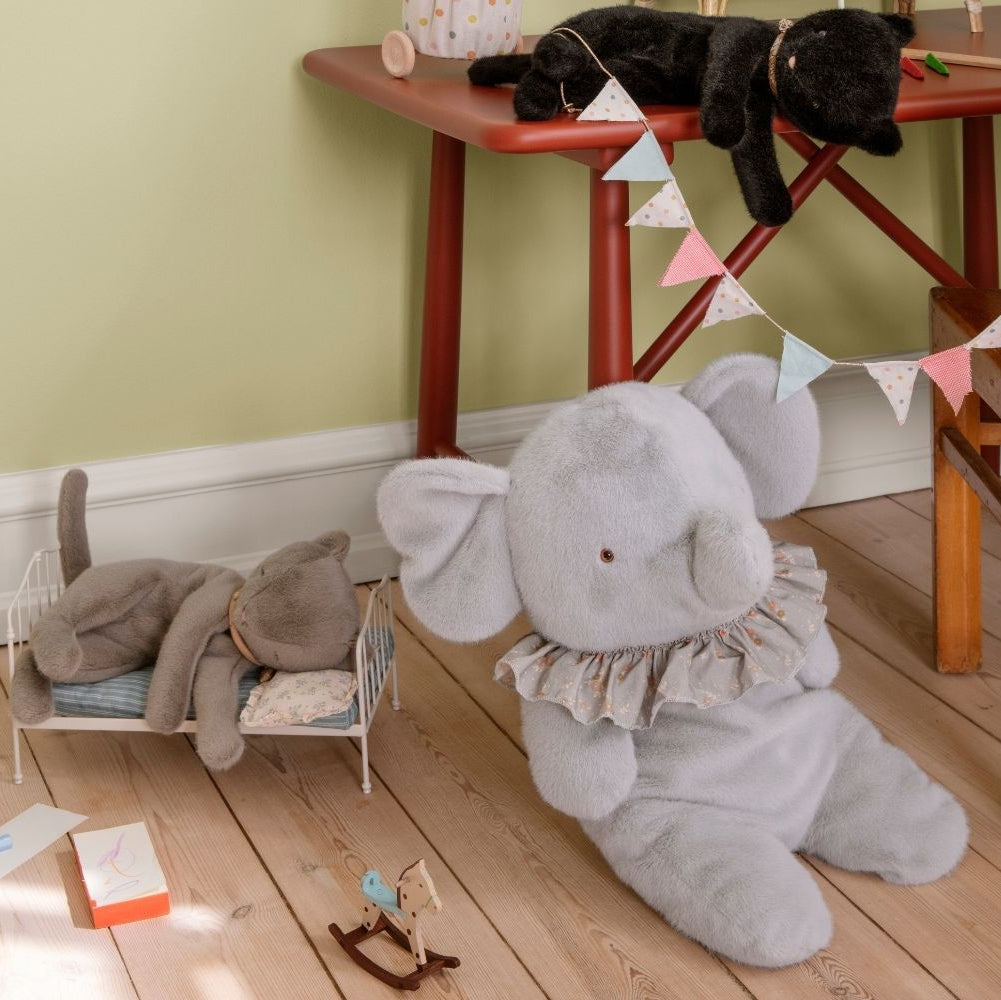 Sleeping kitten plush, Medium - Grey