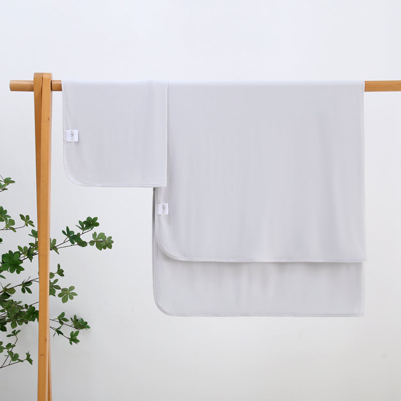 Comfy Gray Bamboo Swaddle Blanket - HoneyBug 