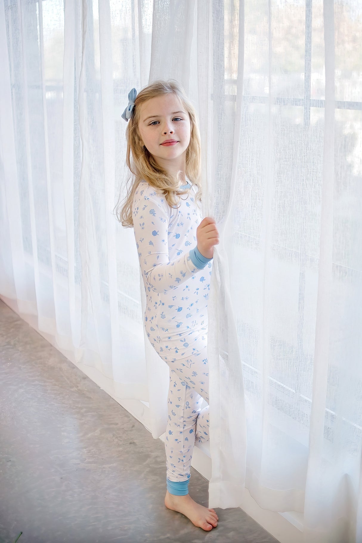 Ditsy Blue Floral | Two-Piece Pajama Set - HoneyBug 