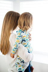 Stretchy Oversized Blanket - Rainbows Blue - HoneyBug 