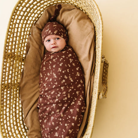 Organic Swaddle Blanket & Hat - Winter Bloom - HoneyBug 