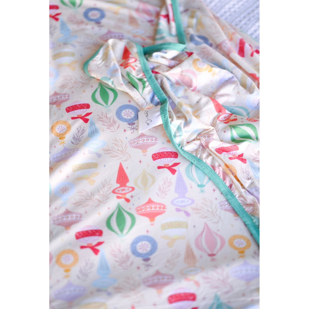 Ansleigh Bamboo Toddler Blanket - HoneyBug 