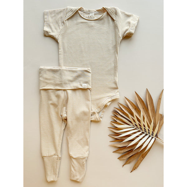 Short Sleeve Bamboo Organic Cotton Bodysuit | Golden Stripe - HoneyBug 