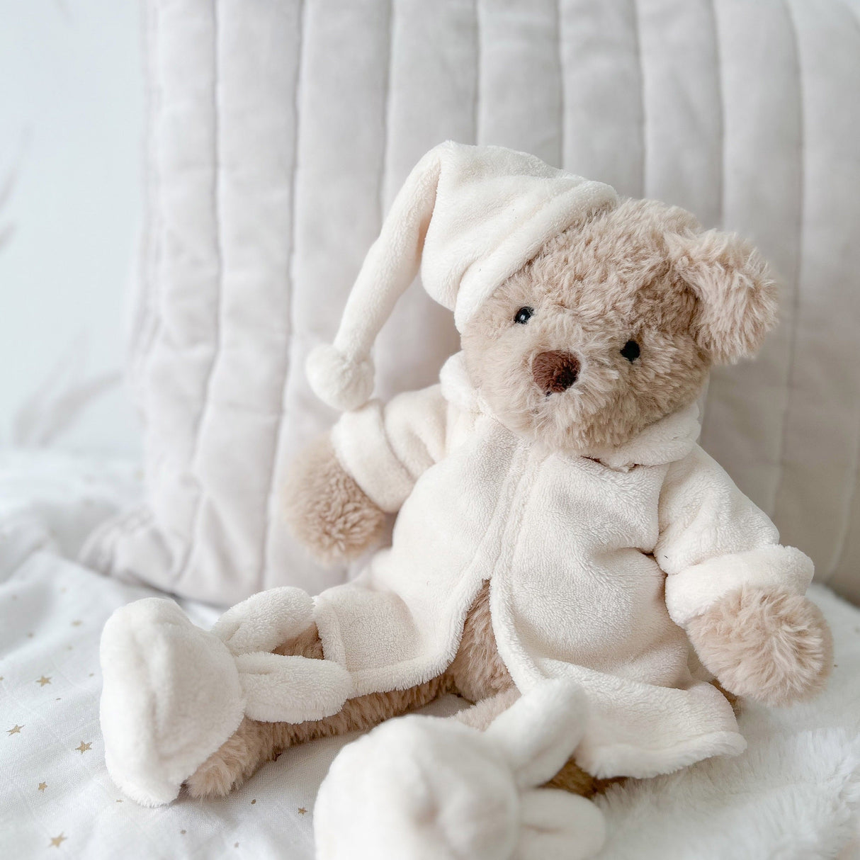 Briar Bedtime Bear - HoneyBug 
