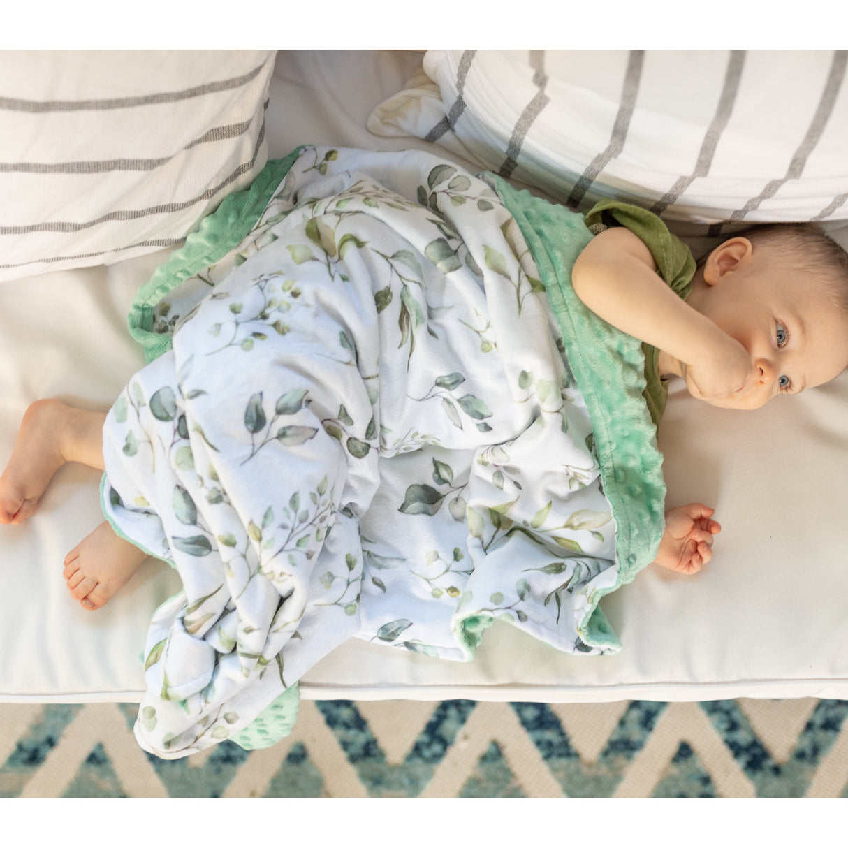 Premium Baby & Toddler Minky Blanket - Eucalyptus Greenery - HoneyBug 