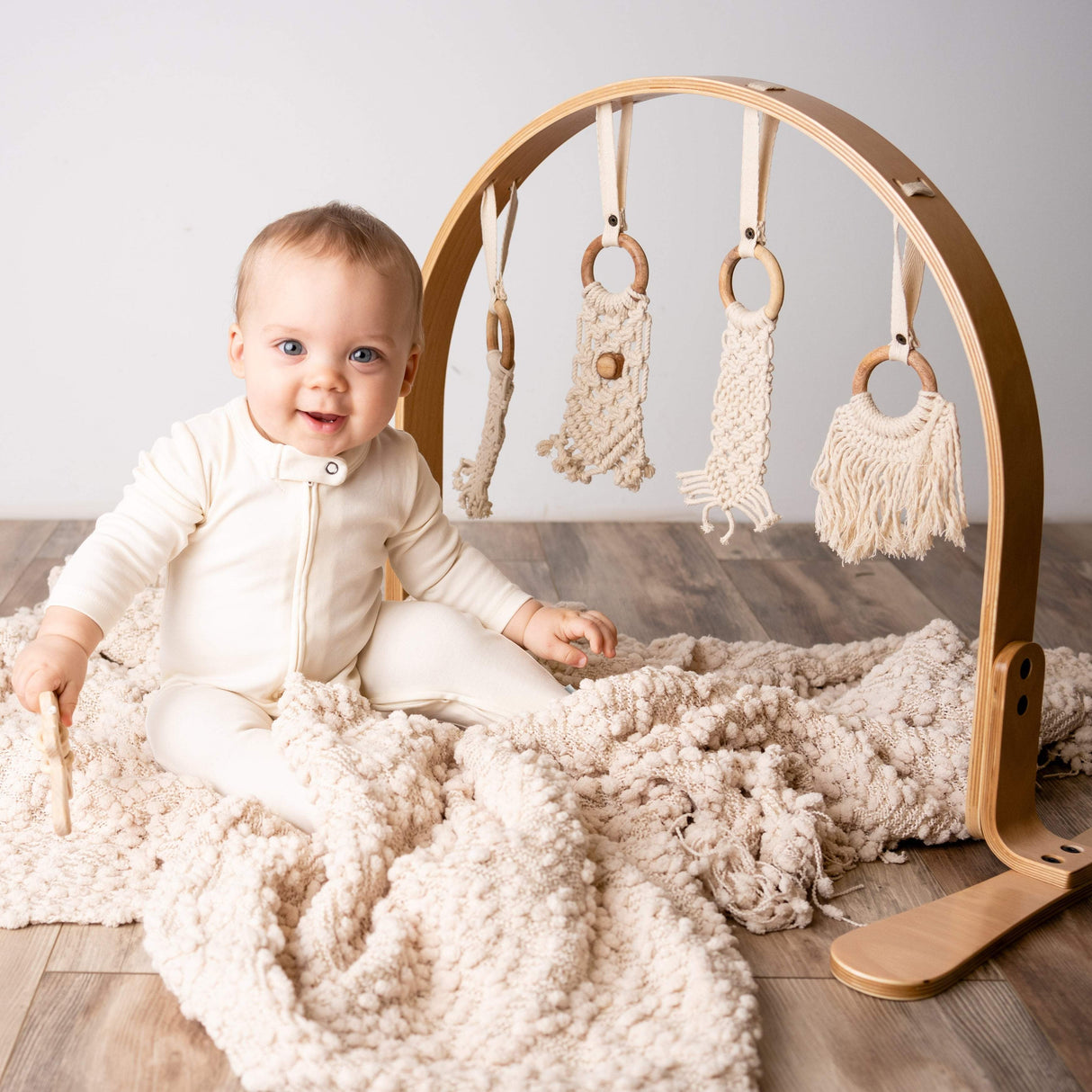 2 pc. zipper footie set | ivory & heather grey - HoneyBug 
