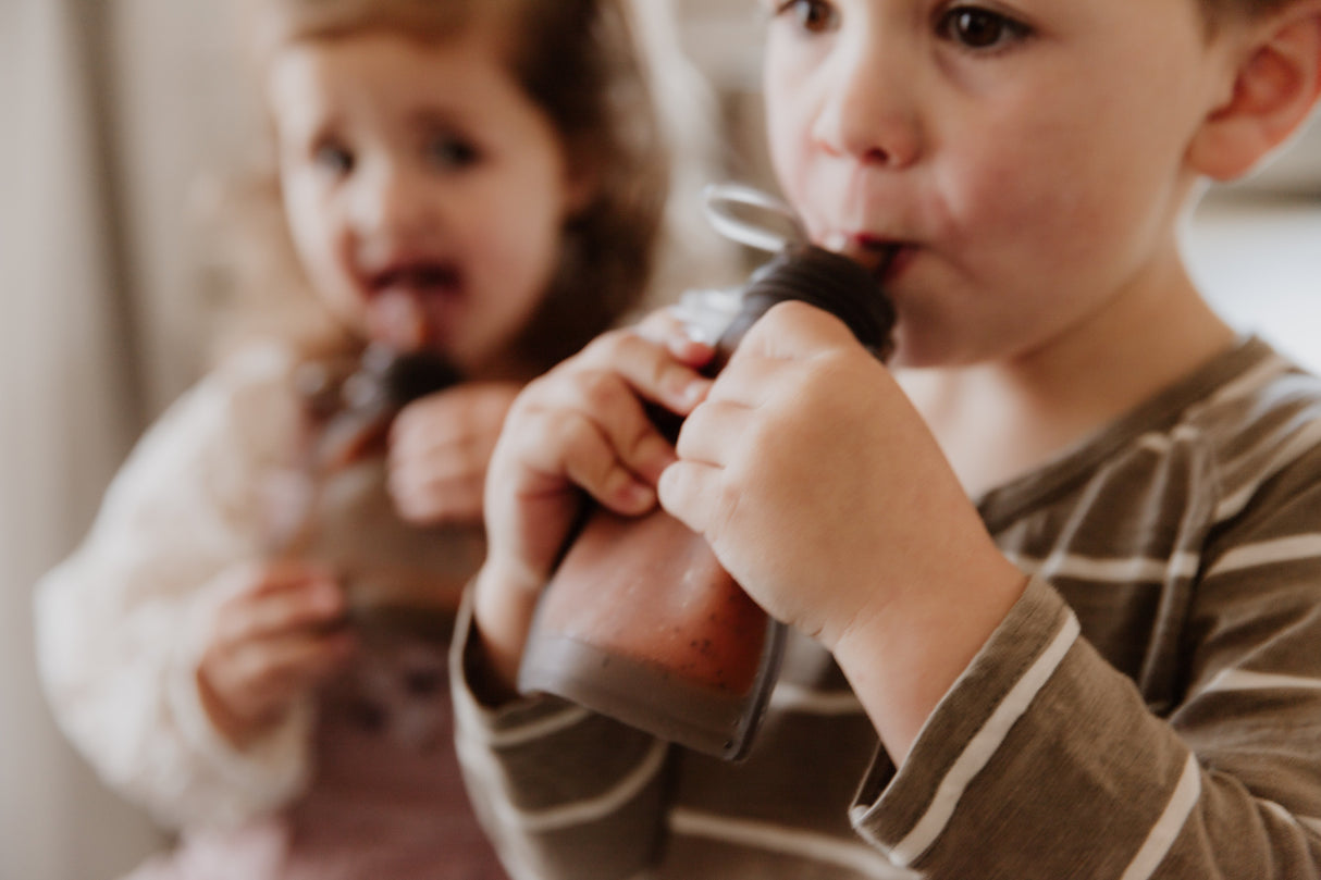 Haakaa Silicone Milk Storage Bag & Sippy Spout Combo - HoneyBug 