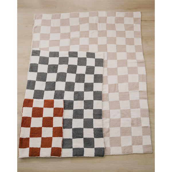 Charcoal Checkered Plush Blanket - HoneyBug 
