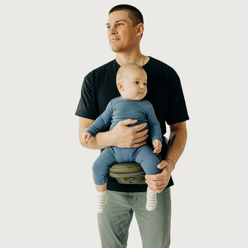 The Tushbaby Hip Carrier - HoneyBug 